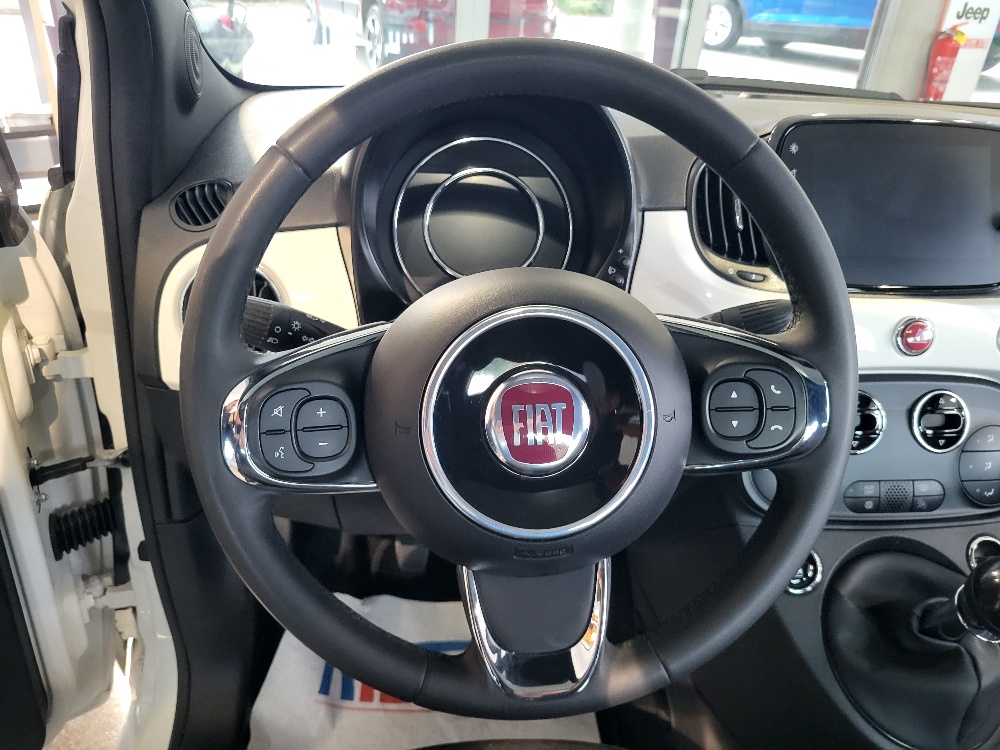 FIAT 500 1.0 70cv HYBRID DOLCEVITA + PACK COMFORT – OK NEOPATENTATI – SOLO 17.000 KM!!!!