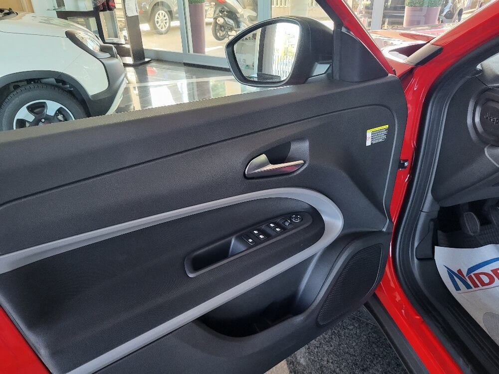 JEEP AVENGER 1.2 TURBO 100cv LONGITUDE KM0 2025 – VARI COLORI