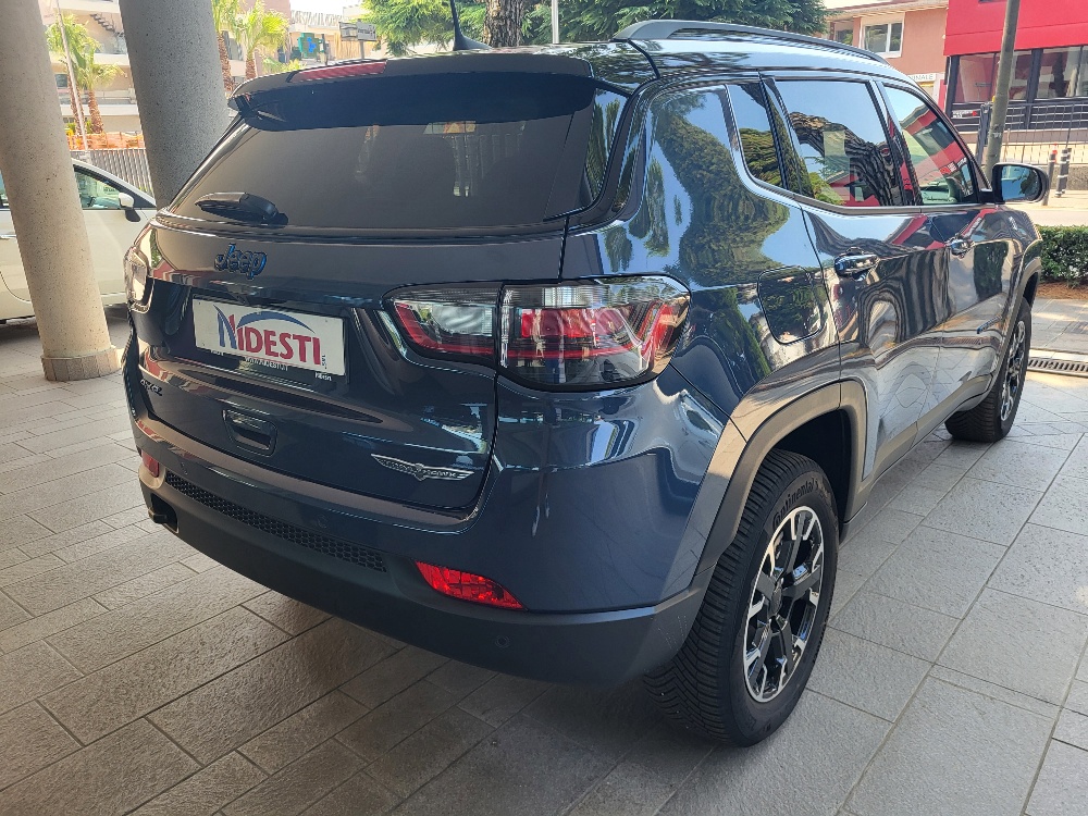 JEEP COMPASS 1.3 T4 4xe PLUG-IN HYBRID TRAILHAWK CAMBIO AUTOMATICO 4 RUOTE MOTRICI – PREZZO RIBASSATO !!!