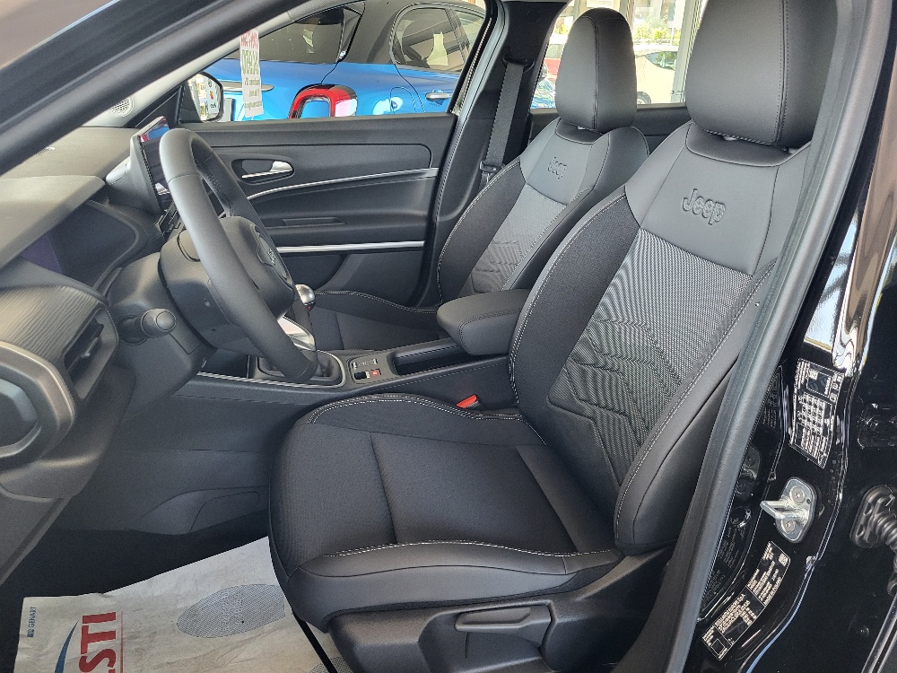 JEEP AVENGER 1.2 TURBO 100cv ALTITUDE KM0 2024 – PRONTACONSEGNA – PROMO FINANZIARIA !!!