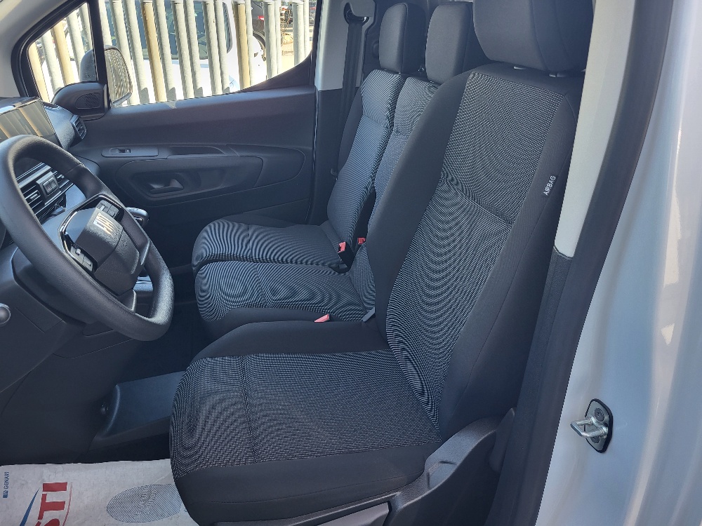 FIAT DOBLO’ CARGO 3 POSTI 1.5 BlueHdi 100cv – KM0 2025 – IN PRONTACONSEGNA!!!