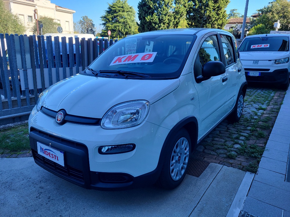 FIAT PANDA 1.0 70cv HYBRID – KM0 2025 – ULTIMA DISPONIBILE IN PRONTACONSEGNA !!!!