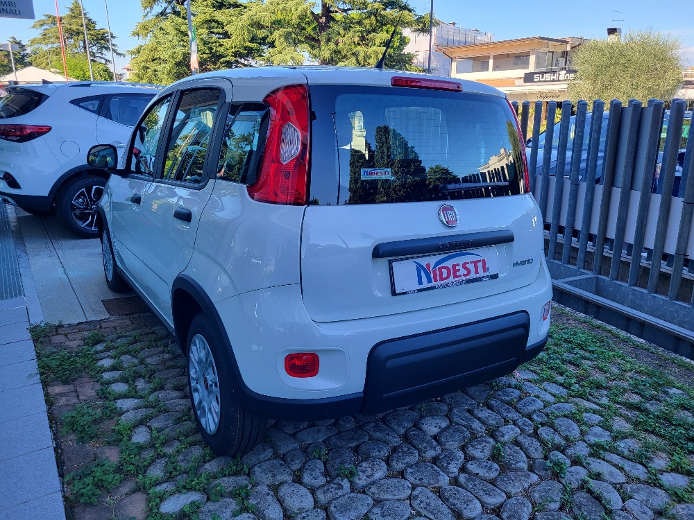 FIAT PANDA 1.0 70cv HYBRID – KM0 2025 – ULTIMA DISPONIBILE IN PRONTACONSEGNA !!!!