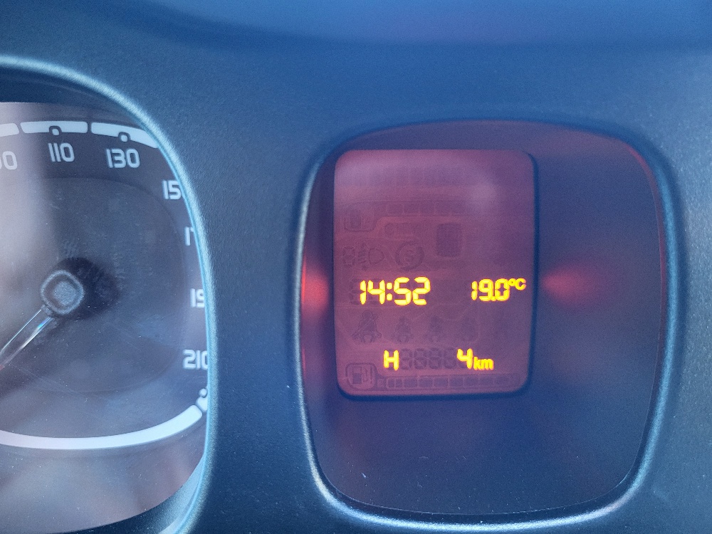 FIAT PANDA 1.0 70cv HYBRID – KM0 2025 – ULTIMA DISPONIBILE IN PRONTACONSEGNA !!!!