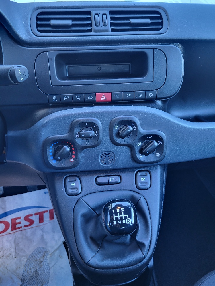 FIAT PANDA 1.0 70cv HYBRID – KM0 2025 – ULTIMA DISPONIBILE IN PRONTACONSEGNA !!!!