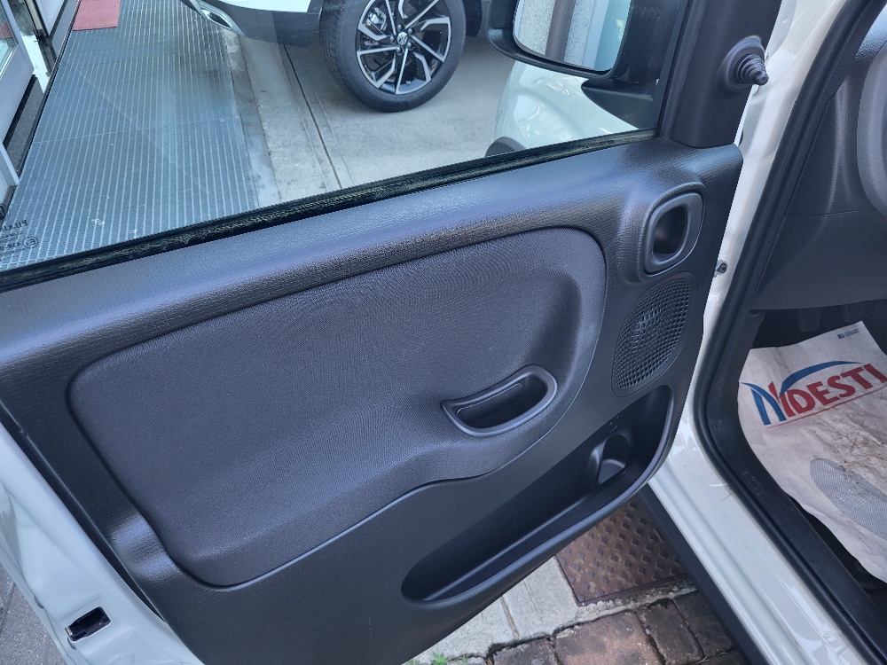 FIAT PANDA 1.0 70cv HYBRID – KM0 2025 – ULTIMA DISPONIBILE IN PRONTACONSEGNA !!!!