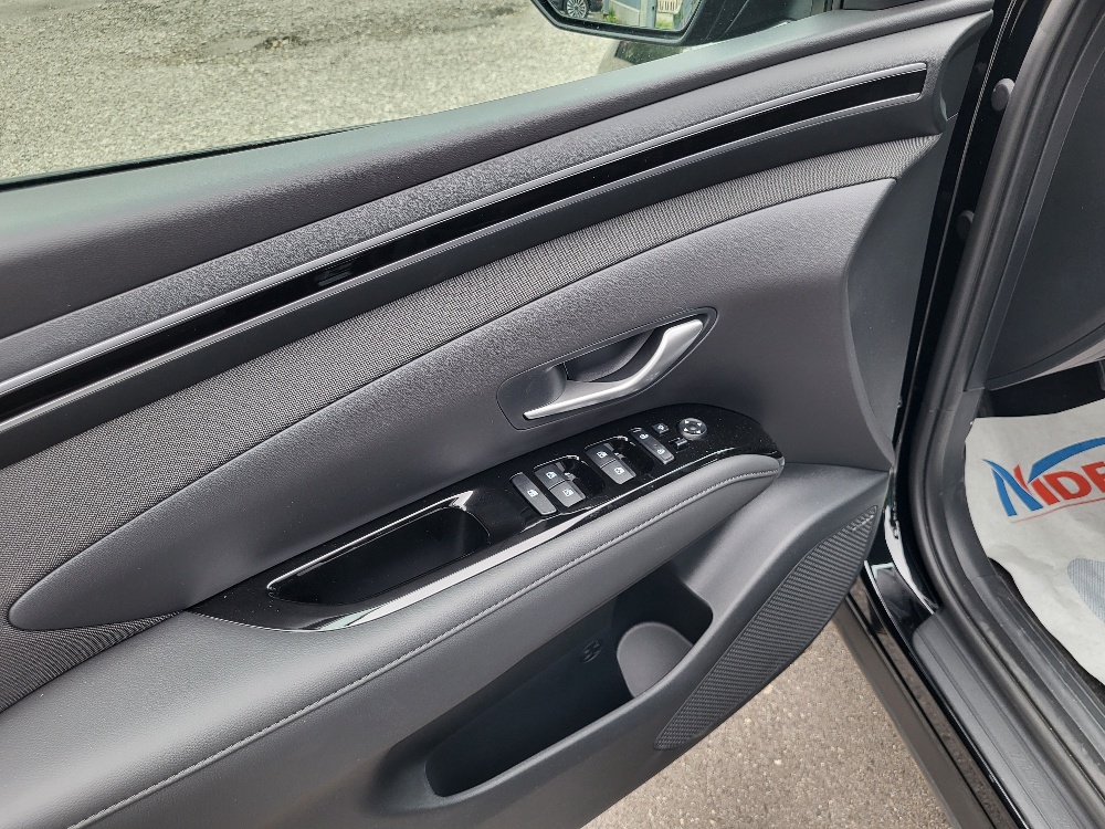 HYUNDAI TUCSON 1.6 HEV 230cv AUTOMATICA EXCELLENCE FULL HYBRID – AZIENDALI