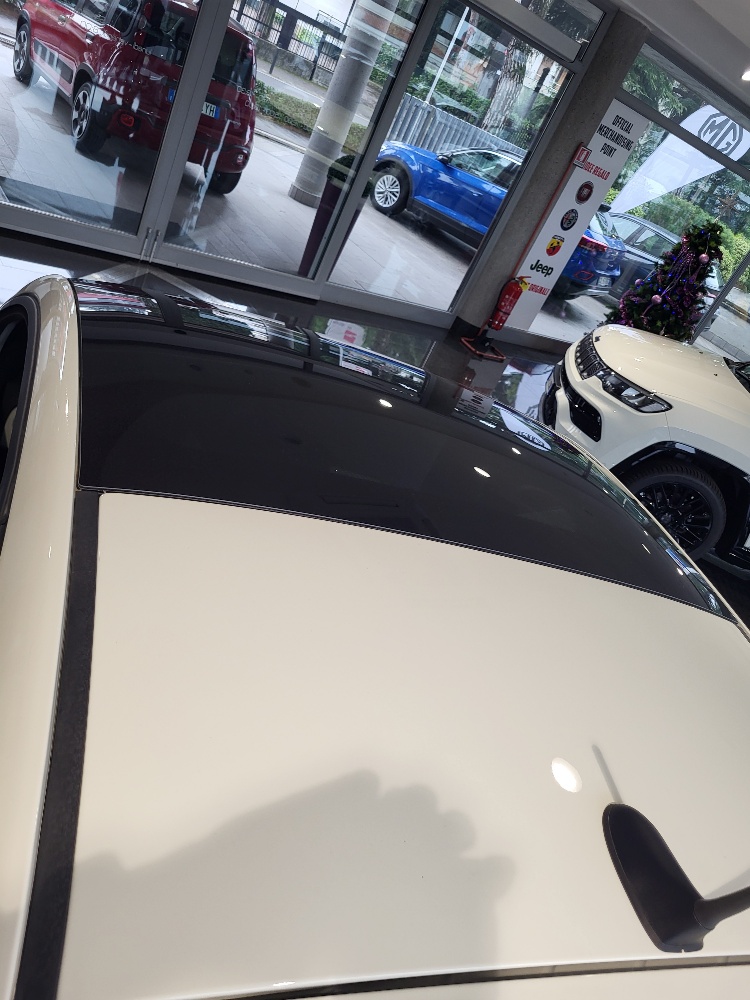 FIAT 500 1.0 70cv HYBRID DOLCEVITA – OK NEOPATENTATI