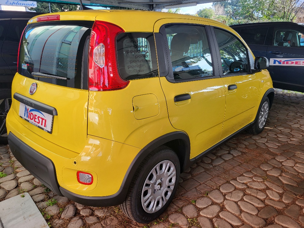 FIAT PANDA 1.0 70cv HYBRID – KM0 – DISPONIBILE SUBITO PRONTACONSEGNA !!!!