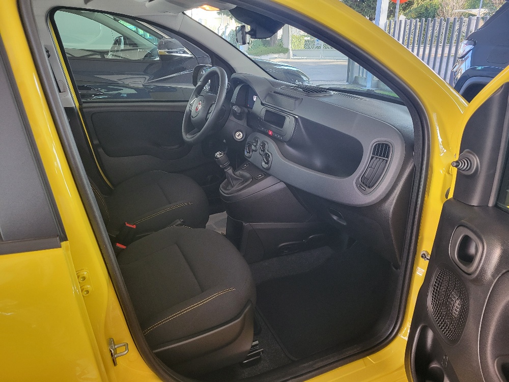 FIAT PANDA 1.0 70cv HYBRID – KM0 – DISPONIBILE SUBITO PRONTACONSEGNA !!!!