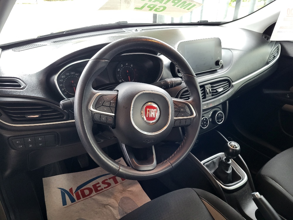 FIAT TIPO SW 1.4 T-JET 120cv LOUNGE CON IMPIANTO GPL