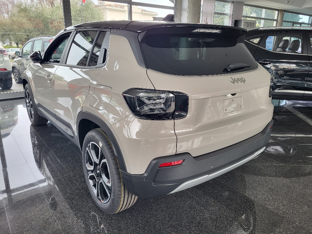 JEEP AVENGER 1.2 TURBO 100cv SUMMIT KM0 PROMO 2024 – PREZZO RIBASSATO- FULL OPTIONAL !!!