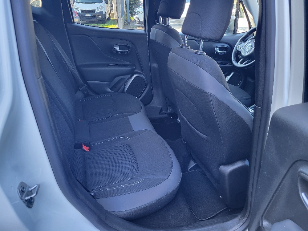 JEEP RENEGADE 1.0 T3 120cv 2WD LIMITED – OK NEOPATENTATI !!!!