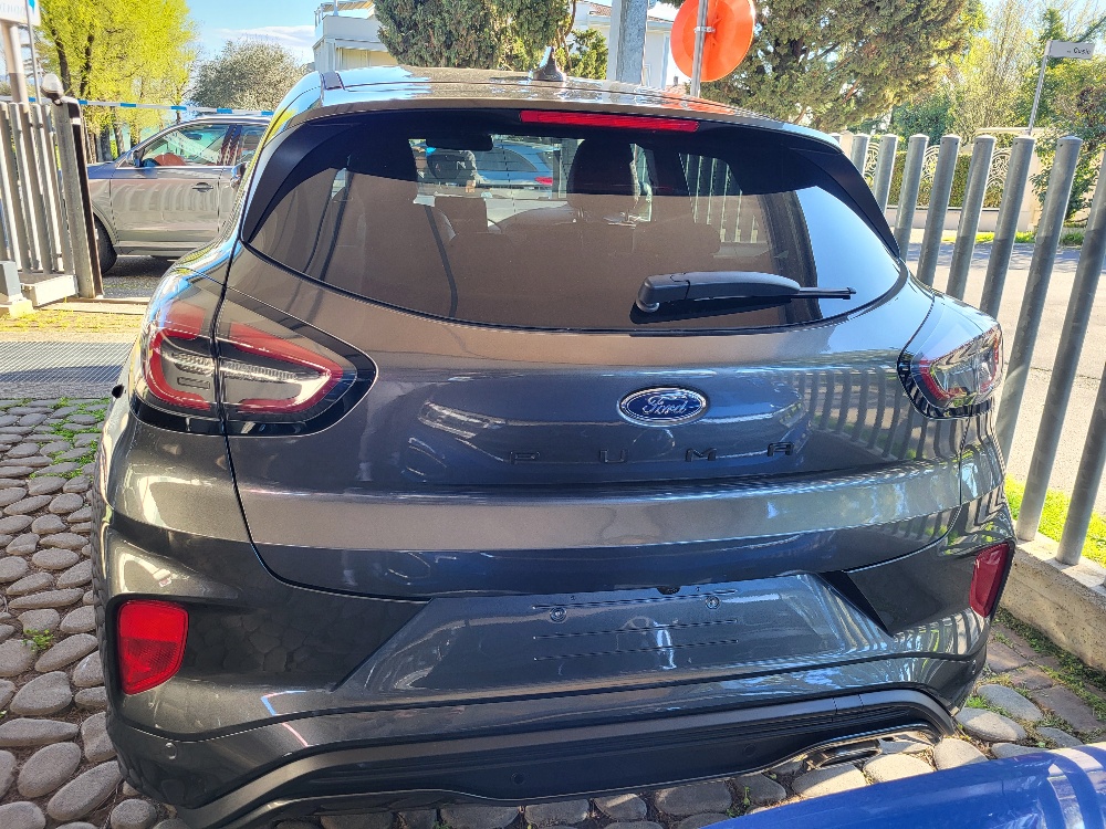 FORD PUMA 1.0 ECOBOOST 125cv HYBRID ST-LINE X – OK NEOPATENTATI – SOLO 7.000KM !!!