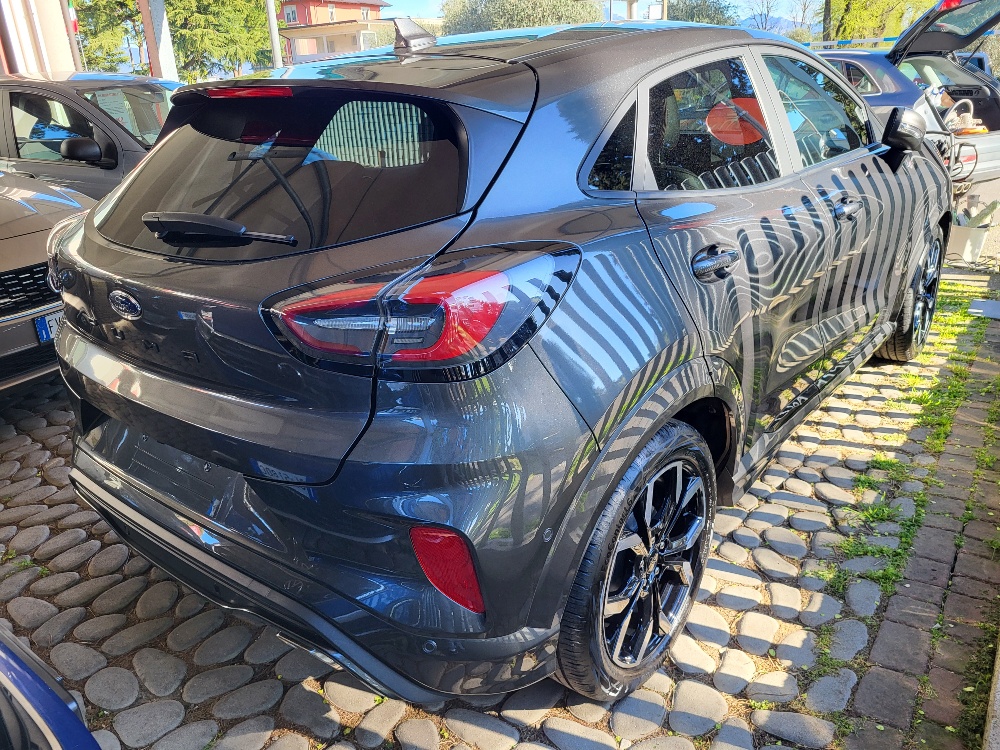 FORD PUMA 1.0 ECOBOOST 125cv HYBRID ST-LINE X – OK NEOPATENTATI – SOLO 7.000KM !!!