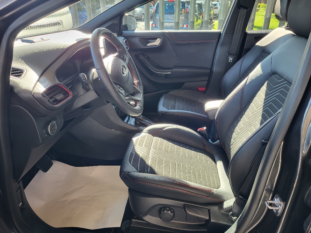 FORD PUMA 1.0 ECOBOOST 125cv HYBRID ST-LINE X – OK NEOPATENTATI – SOLO 7.000KM !!!