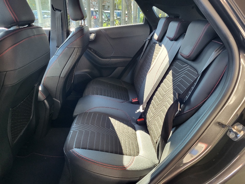 FORD PUMA 1.0 ECOBOOST 125cv HYBRID ST-LINE X – OK NEOPATENTATI – SOLO 7.000KM !!!