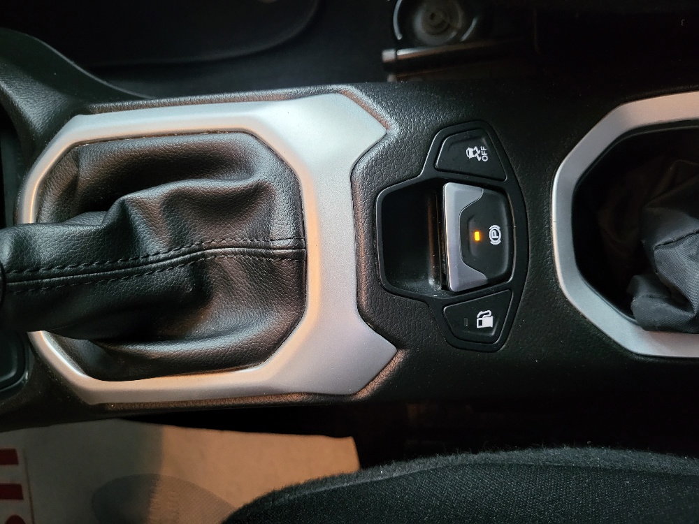 JEEP RENEGADE 1.4 T-JET 120cv LONGITUDE CON IMPIANTO GPL ORIGINALE DALLA FABBRICA