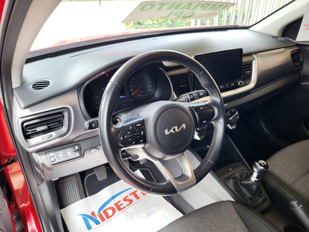 KIA STONIC 1.2 BENZINA CON IMPIANTO GPL ORIGINALE DALLA FABBRICA
