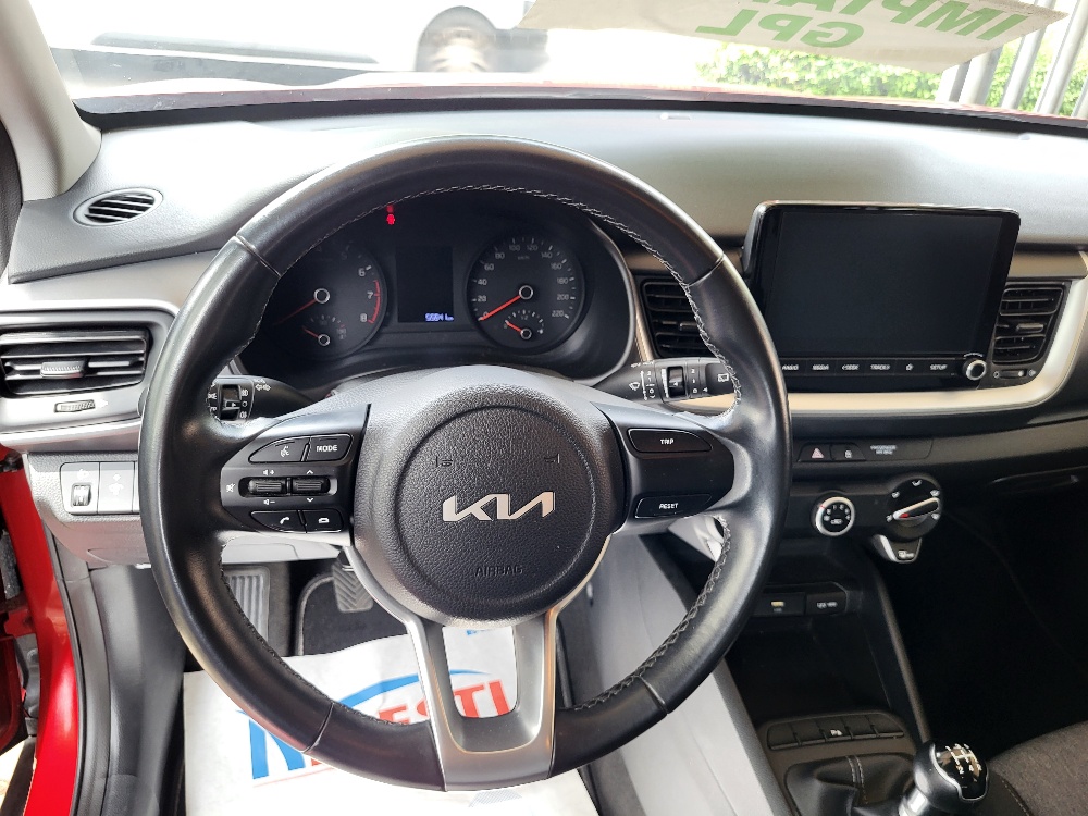 KIA STONIC 1.2 BENZINA CON IMPIANTO GPL ORIGINALE DALLA FABBRICA