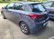 HYUNDAI i20 1.2 BENZINA CON IMPIANTO GPL ORIGINALE DALLA FABBRICA – OK NEOPATENTATI