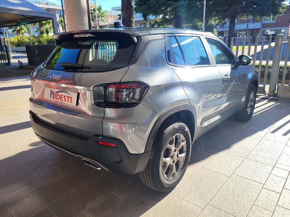 JEEP AVENGER 1.2 TURBO 100cv LONGITUDE KM0 2025 – PRONTACONSEGNA – BLACK DICEMBER