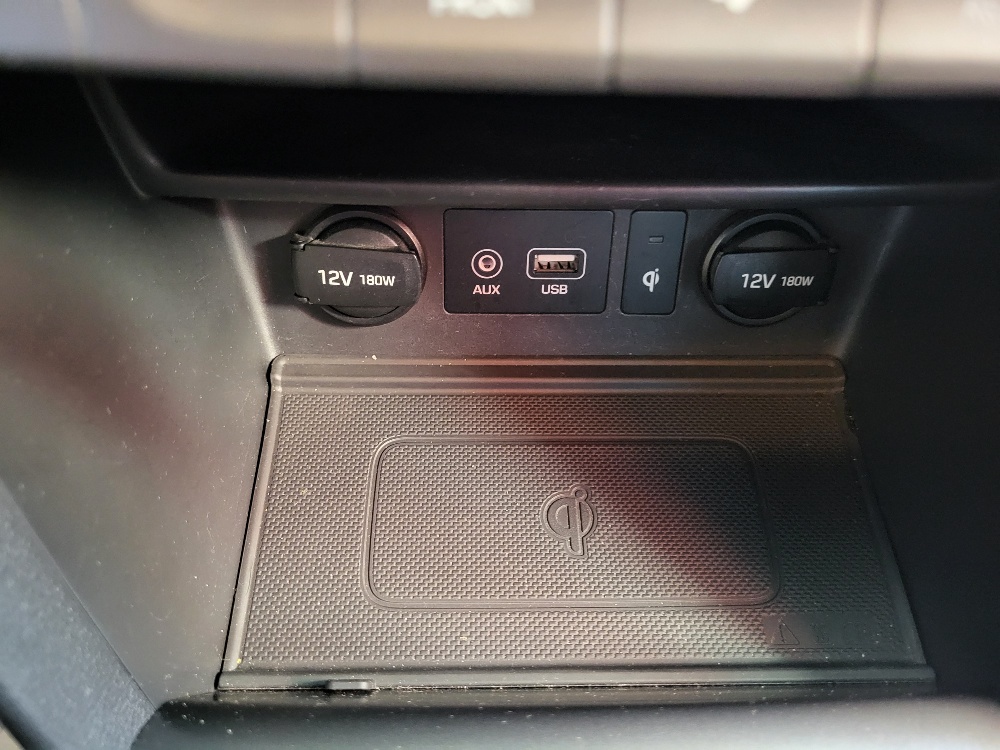 HYUNDAI KONA 1.0 t-gdi 120cv X-POSSIBLE – OK NEOPATENTATI