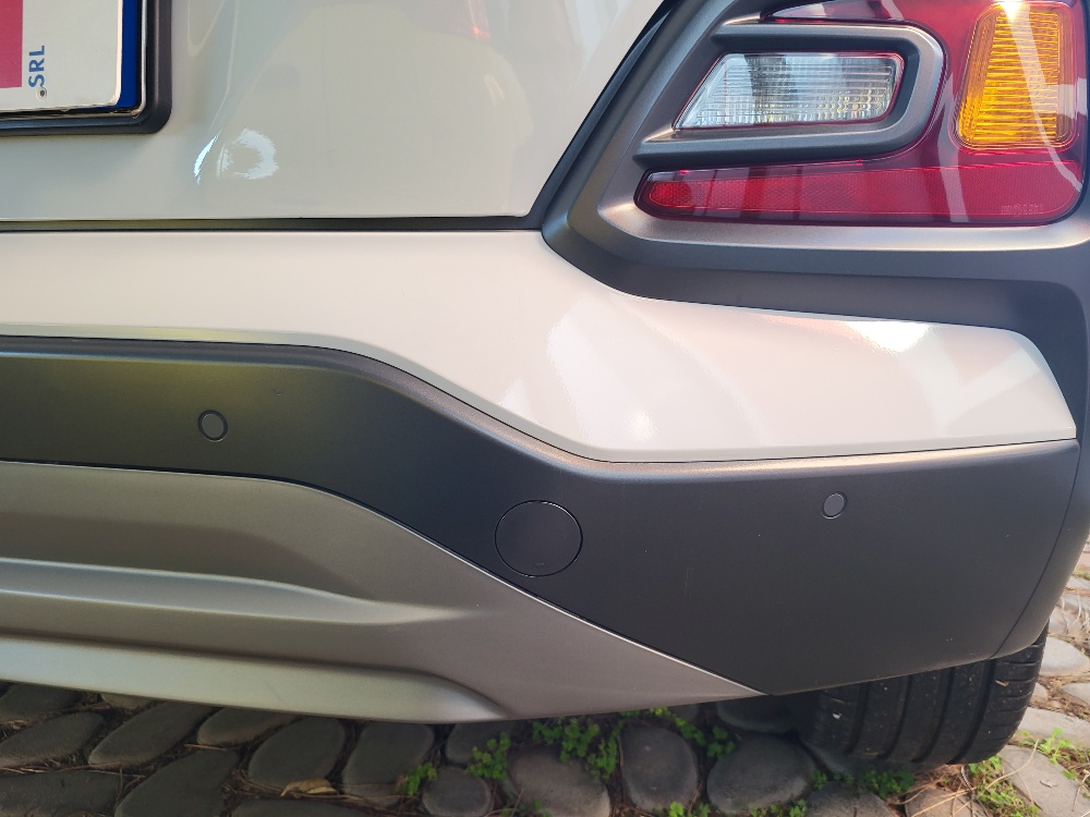 HYUNDAI KONA 1.0 t-gdi 120cv X-POSSIBLE – OK NEOPATENTATI