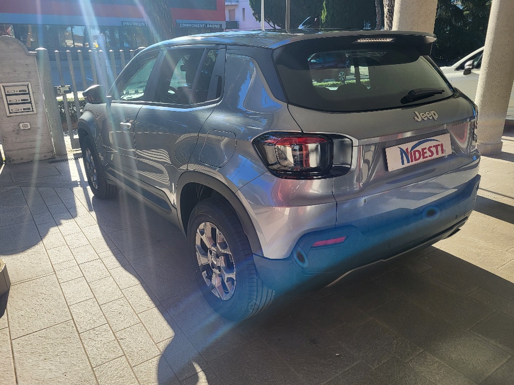 JEEP AVENGER 1.2 TURBO 100cv LONGITUDE KM0 2025 – PRONTACONSEGNA – BLACK DICEMBER